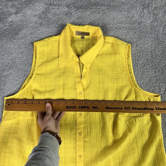 Notations Woman Women's Sleeveless Button Up Top 2X Yellow Bright Happy Light - Picture 3 of 11